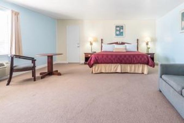 KNIGHTS INN - MINERAL WELLS (Mineral Wells)